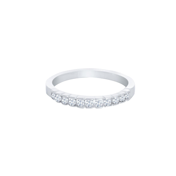 14k White Gold ((0.25 Ct. Tw.) Half Diamond Wedding Band