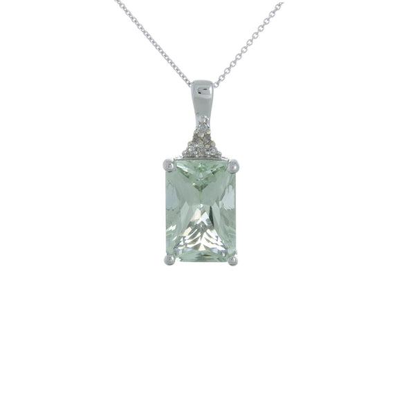 18k White Gold (0.04 Ct. Tw.) Peridot Emerald Necklace