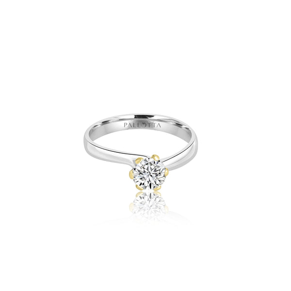 18k White Gold Solitaire Engagement Ring