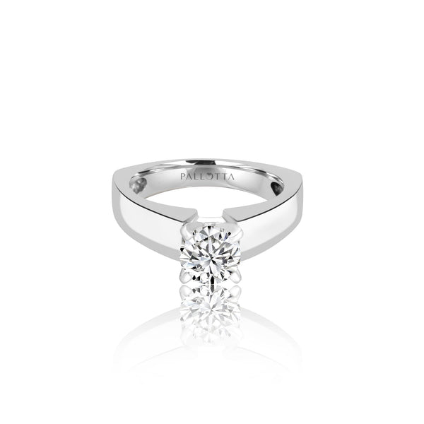 18k White Gold Solitaire Engagement Ring