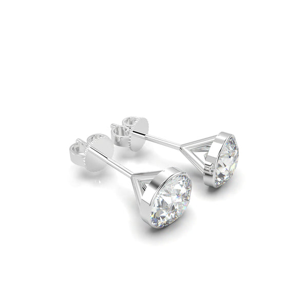 Izyana Lab Round Diamond Studs