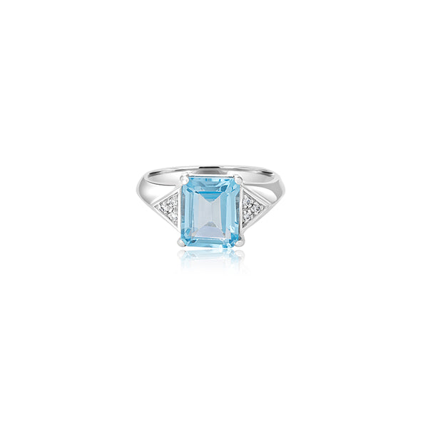 Luisa Aqua & Cubic Ring