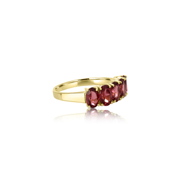 Nombeko Genuine Oval Garnet Ring